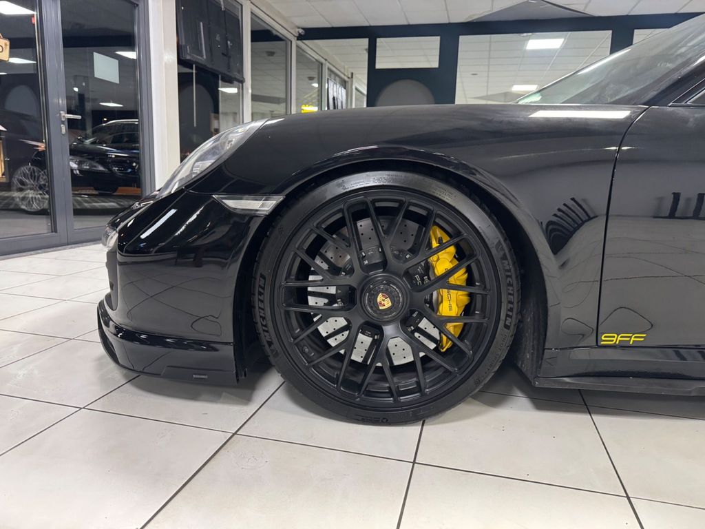 PORSCHE 911 (991) 9ff | 721 PS | PDK | PCCB | PDC PORSCHE 911 (991) 9ff | 721 PS | PDK | PCCB | PDC