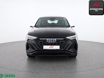 Audi Q8 e-tron - 8