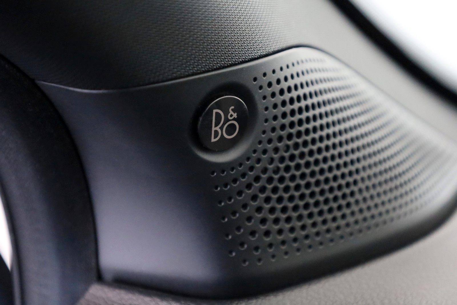 Fahrzeugabbildung Ford Ranger MS-RT 3.0 V6 ECOBLUE, Rollo el.,LM"21,AHK