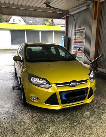 Ford Focus 1.6 EcoBoost Titanium