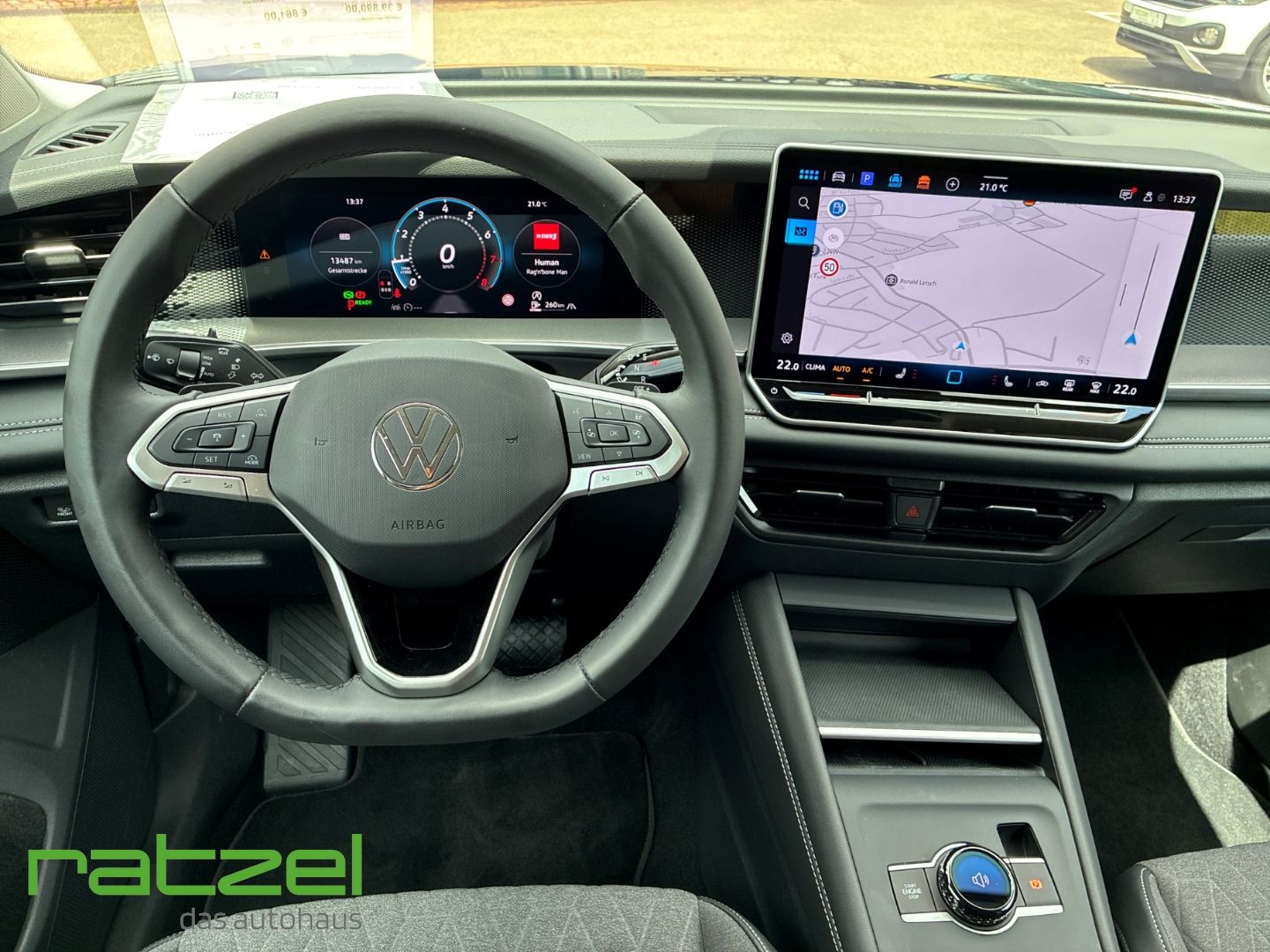 Fahrzeugabbildung Volkswagen Tayron 1.5 eTSI 5Jahre Garantie StandHZG AHK-kla