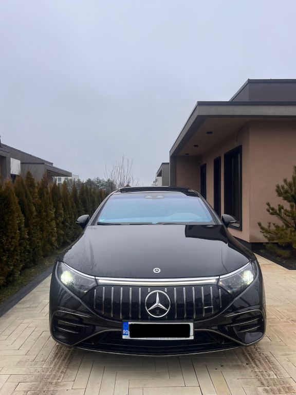 Mercedes-Benz EQS