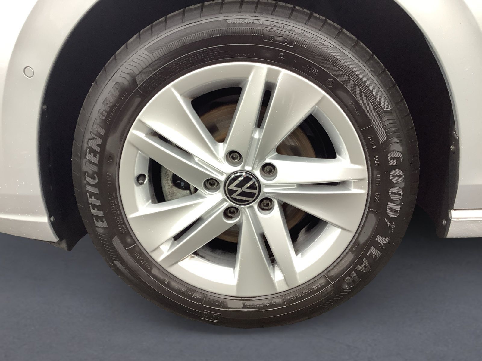 Volkswagen Golf - Bild 14