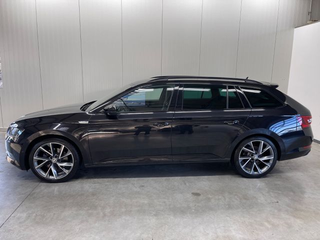 Skoda Superb Combi Sportline 4x4 DSG AHK 19 Zoll