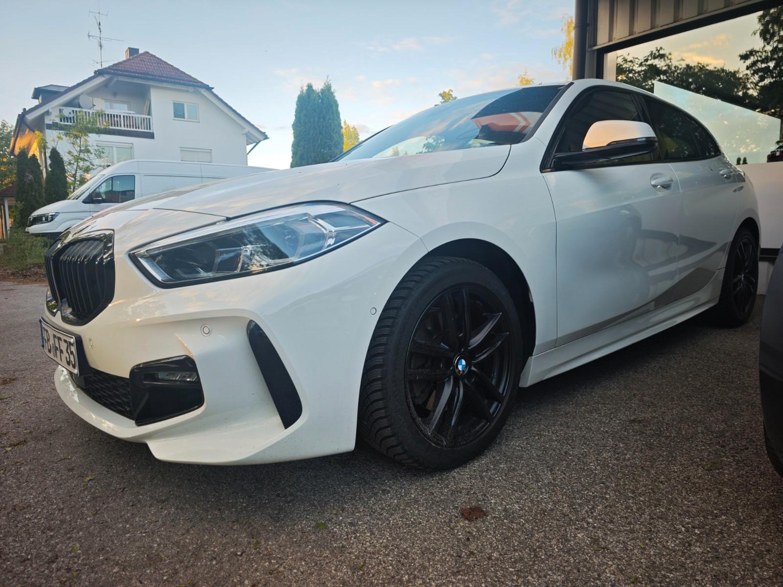 BMW 118 1 Limousine 118 d M Sport Shadow Leder