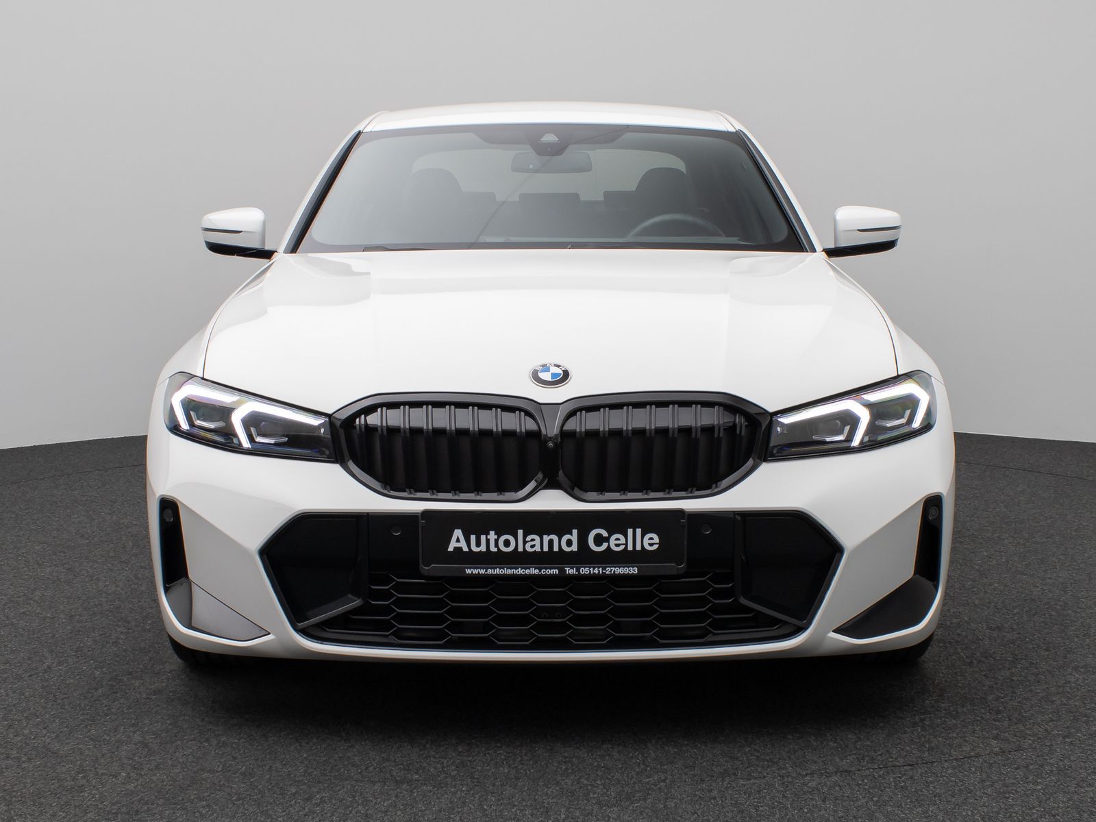 Fahrzeugabbildung BMW 320i M Sport Pro 360°HUD DAB H/K Standhzg LED
