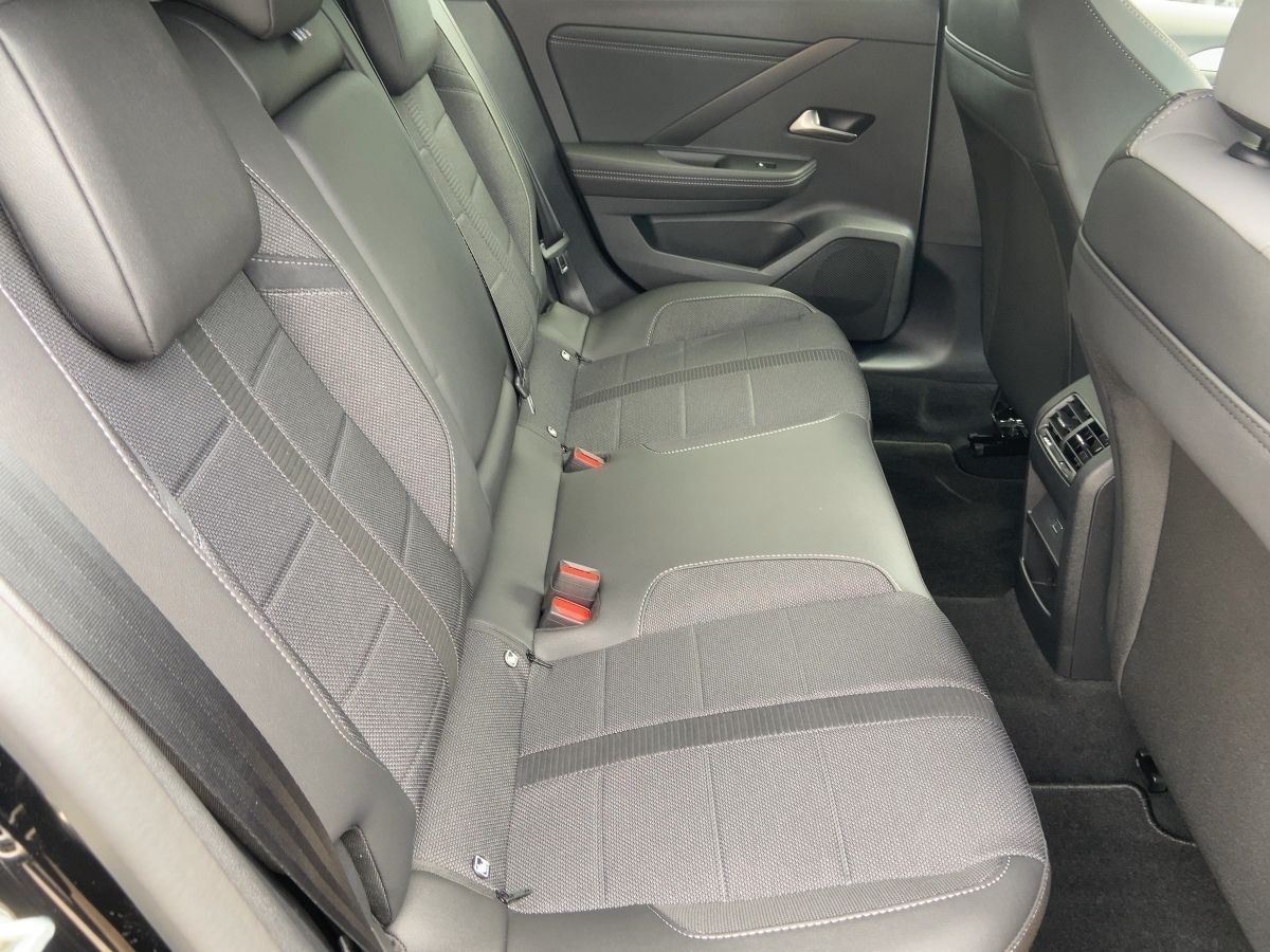 Opel Astra - Bild 12