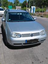 Volkswagen golf 4 kombi 1.9 Tdi Tüv 2028 - Volkswagen Golf aus 2003: TDI