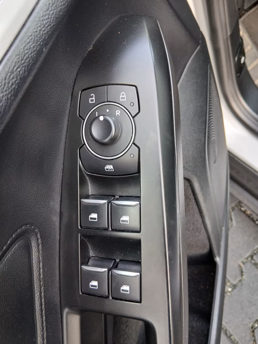 Ford Focus Turnier Cool & Connect, AHK, миниатюра 17