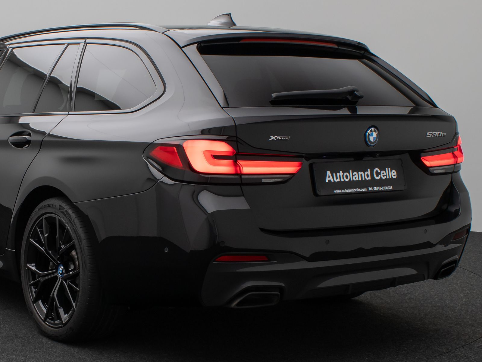 Fahrzeugabbildung BMW 530e xD M Sport Kamera Laser HUD DAB H/K Komfort