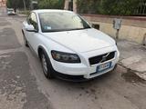 Volvo C30 1.6 D Kinetic - Volvo C30: Kinetic