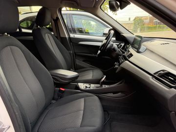 BMW X1 - 11