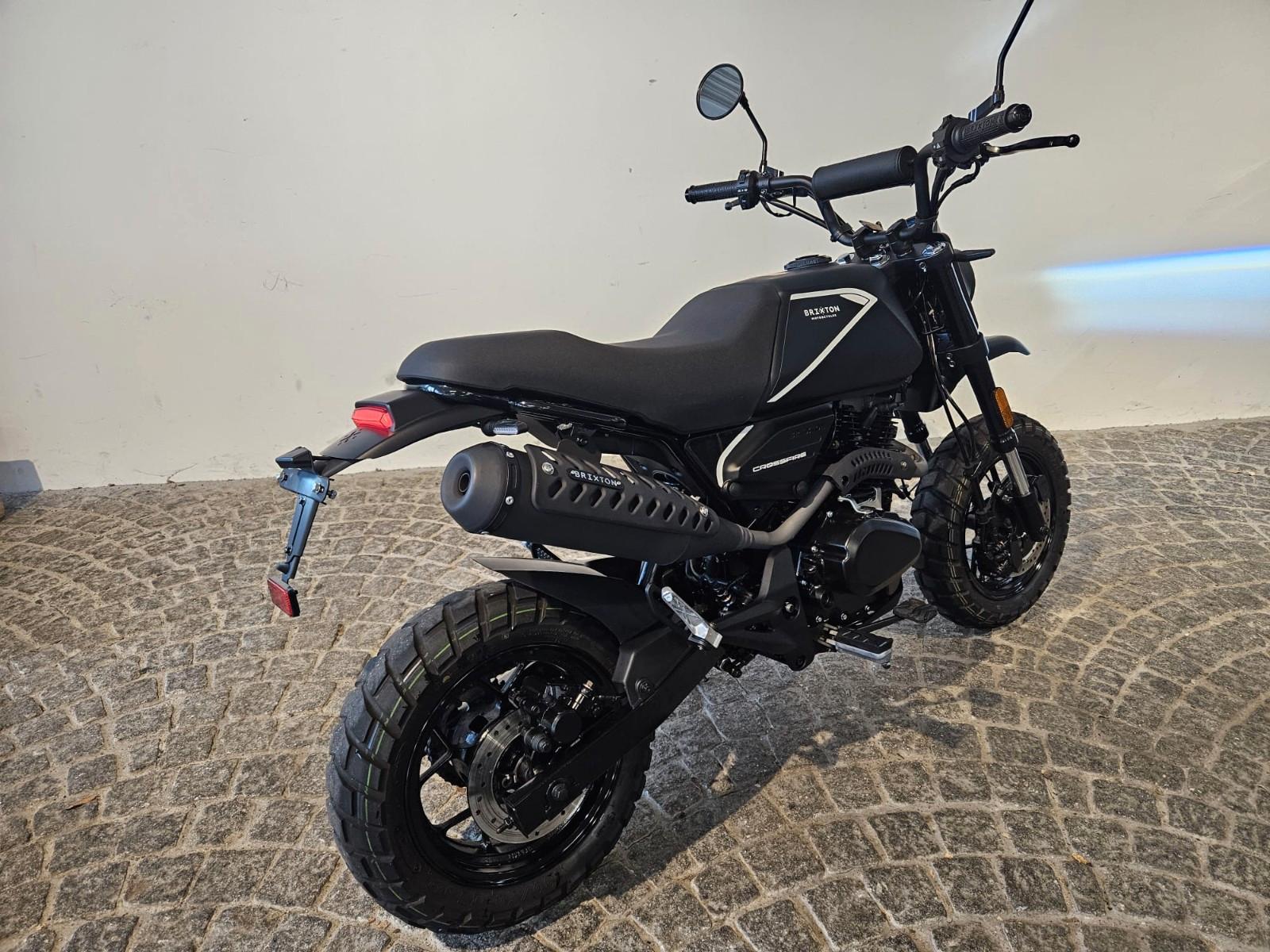 Brixton Crossfire 125 XS