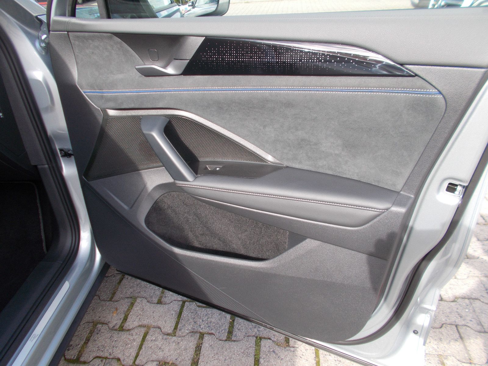 Volkswagen Tayron 2.0 TDI 142 kW 4Motion R-Line 7 - Sitzer foto 16