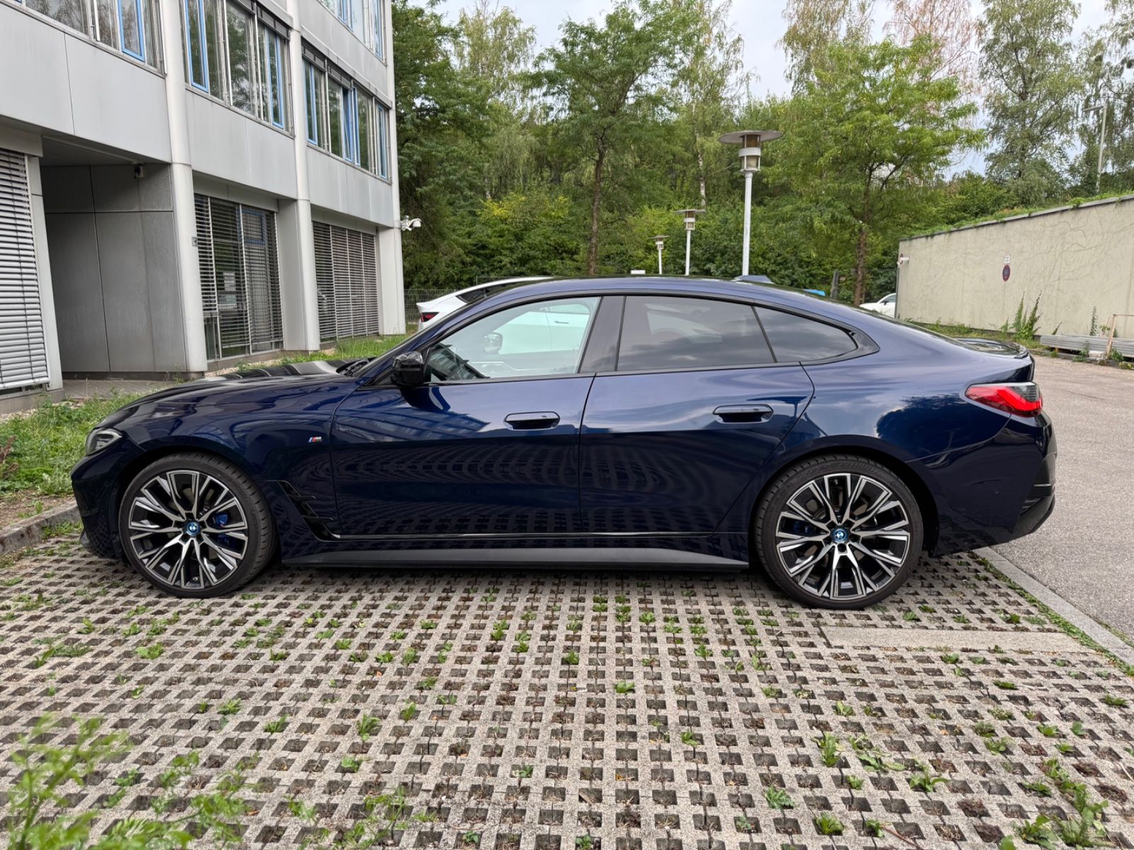 BMW i4 M50 xDrive Gran Coupe 20Zoll Leder HeadUp foto 6