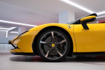 2022 Ferrari SF90 缩略图 16
