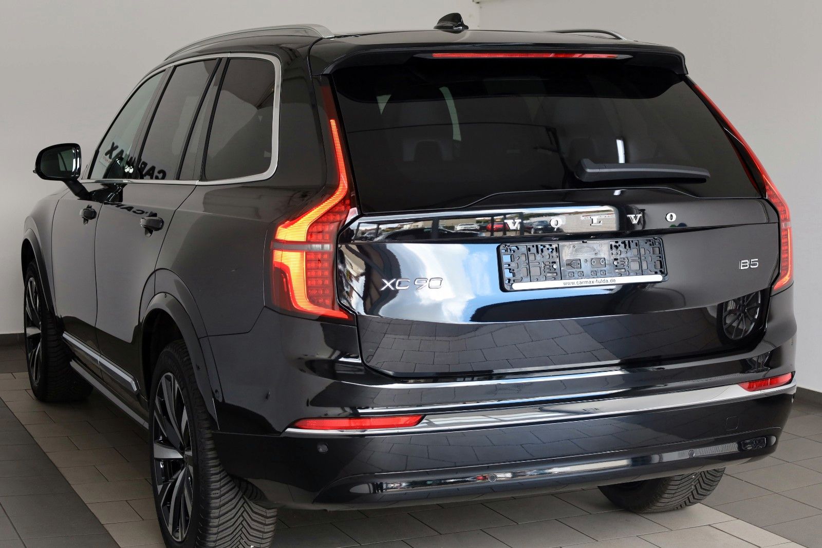 Fahrzeugabbildung Volvo XC90 Plus Bright AWD,7Sitze,360°,HUD,H&K,ACC,AHK