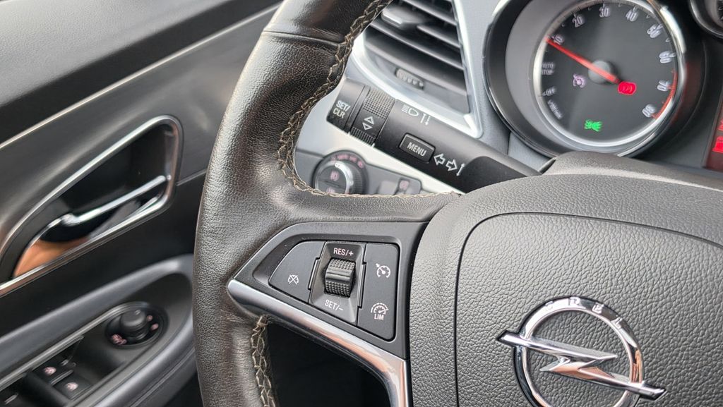 1.4 Turbo 4x4 Allrad 1.Hand Bi-Xenon NAVI