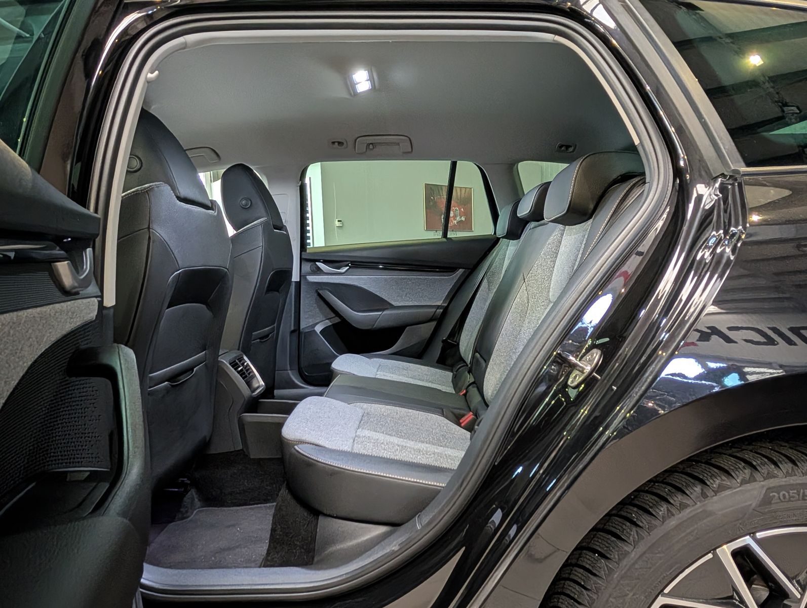 Fahrzeugabbildung SKODA Octavia 1.5 TSI mHEV DSG ACC Style-Paket AHK 17"