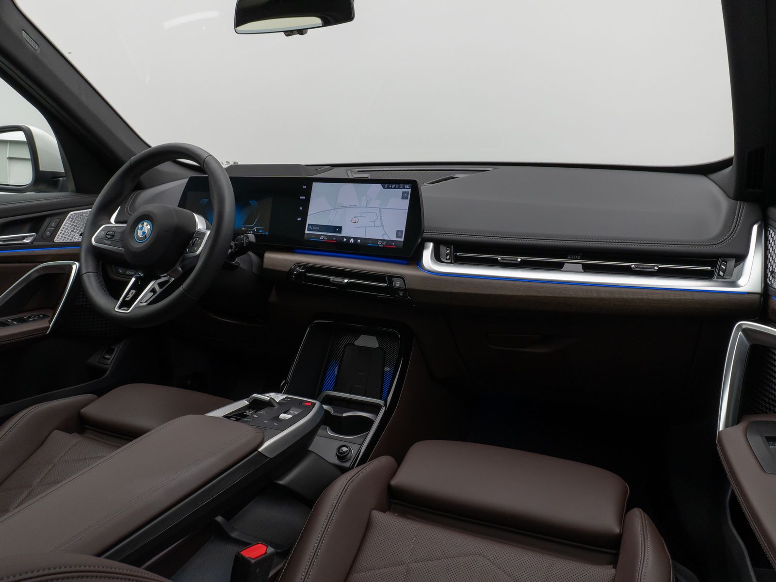 Fahrzeugabbildung BMW X1 xD30e M Sport Panorama 360°HUD DAB H/K AHK