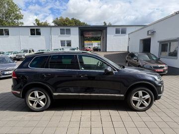 Volkswagen Touareg - 4