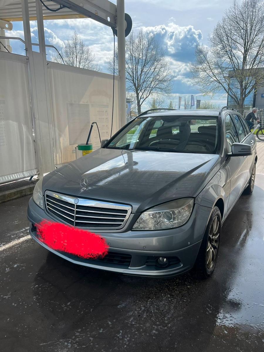 Mercedes-Benz C200 2009 — engine 140 HP (103kW)