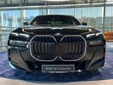 BMW 740d xDrive Lim M Sportpaket M-Pro Standh Inno - BMW 740 Gebrauchtwagen in Stuttgart