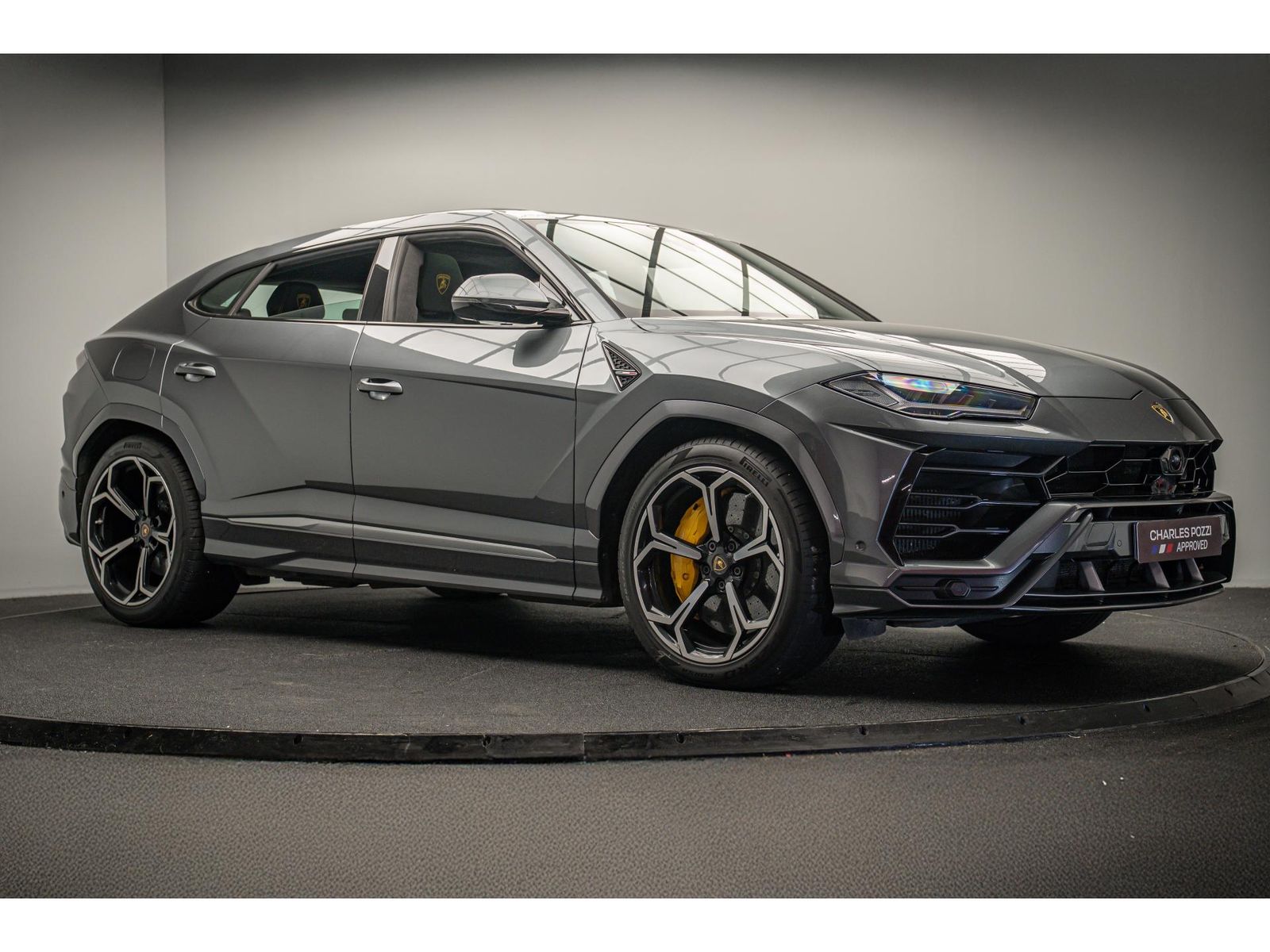 Lamborghini Urus 4.0I  V8 imagem 3
