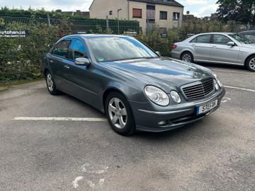 Mercedes E 220 - 3