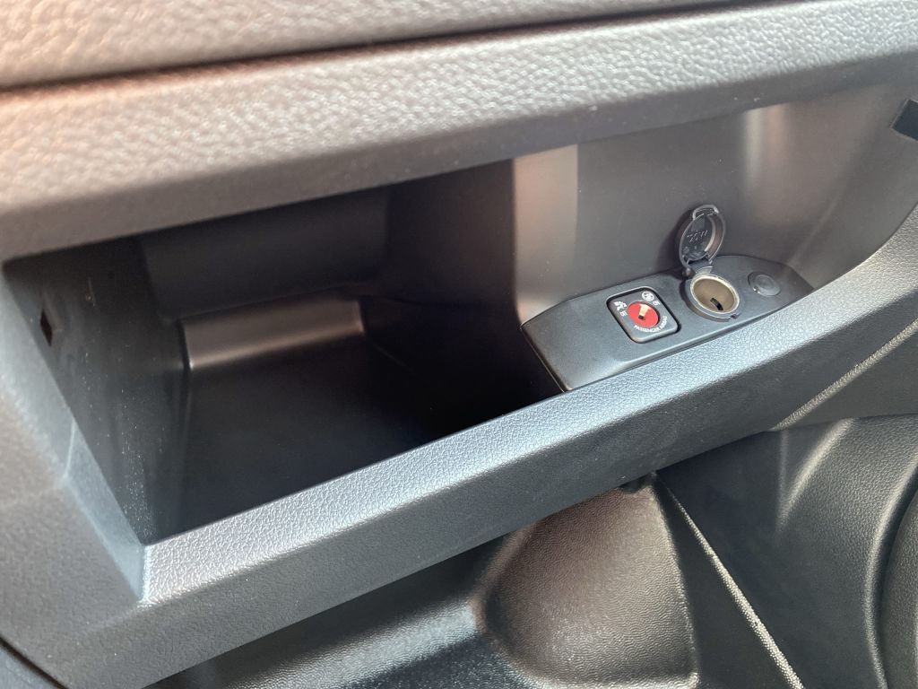 Fahrzeugabbildung Citroën Jumpy 2.2 Diesel 150 XL S&S (K0/V)