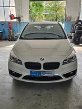 BMW 220 Active Tourer 220i Steptronic DCT - - BMW 220 Active Tourer von privat