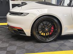 PORSCHE 992 Carrera GTS PAKAET Cabriolet/LIFT/ACC/APPROV