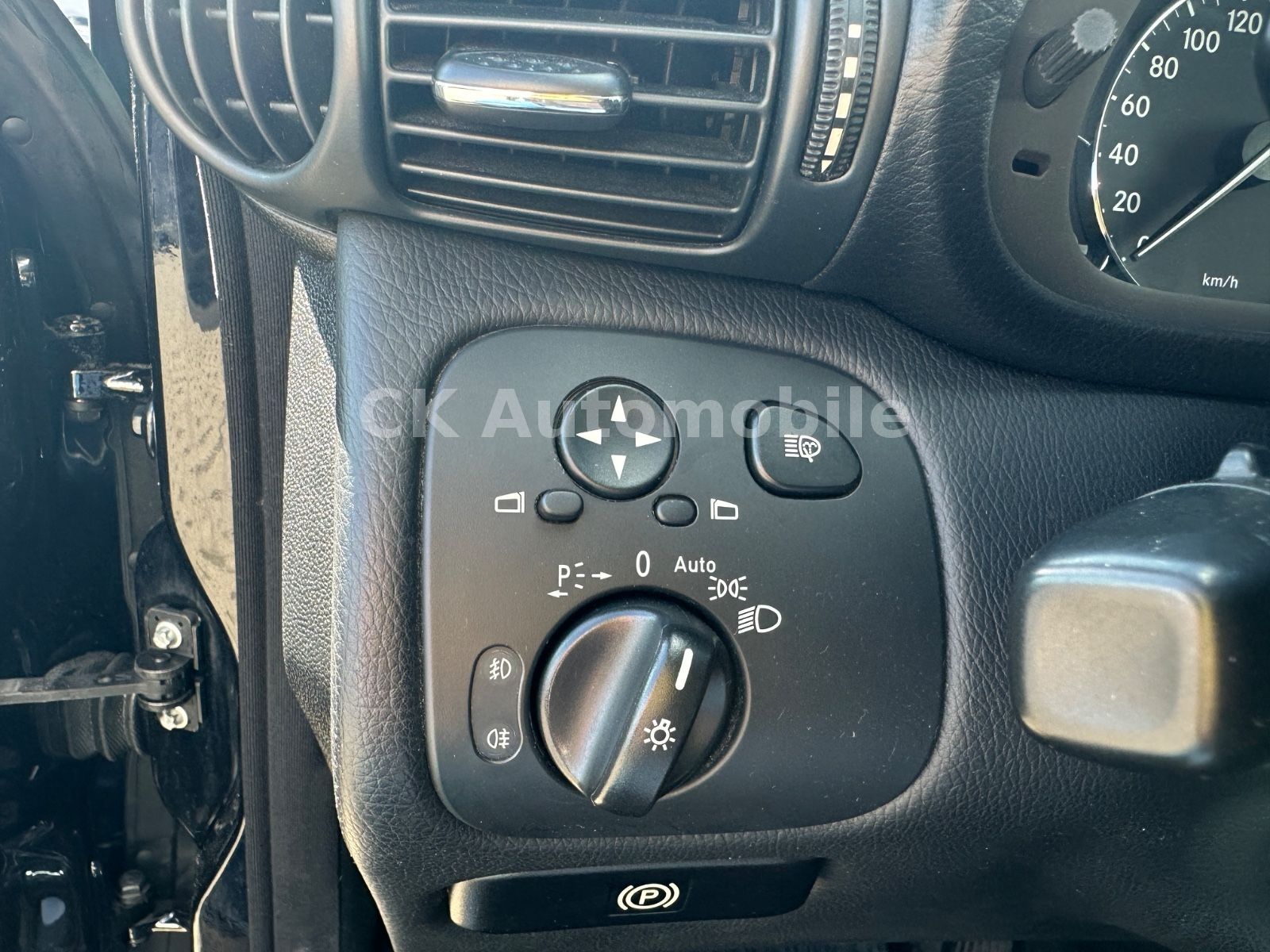 Fahrzeugabbildung Mercedes-Benz C 200 C T-Modell Kompressor Avantgarde/Xenon/PDC