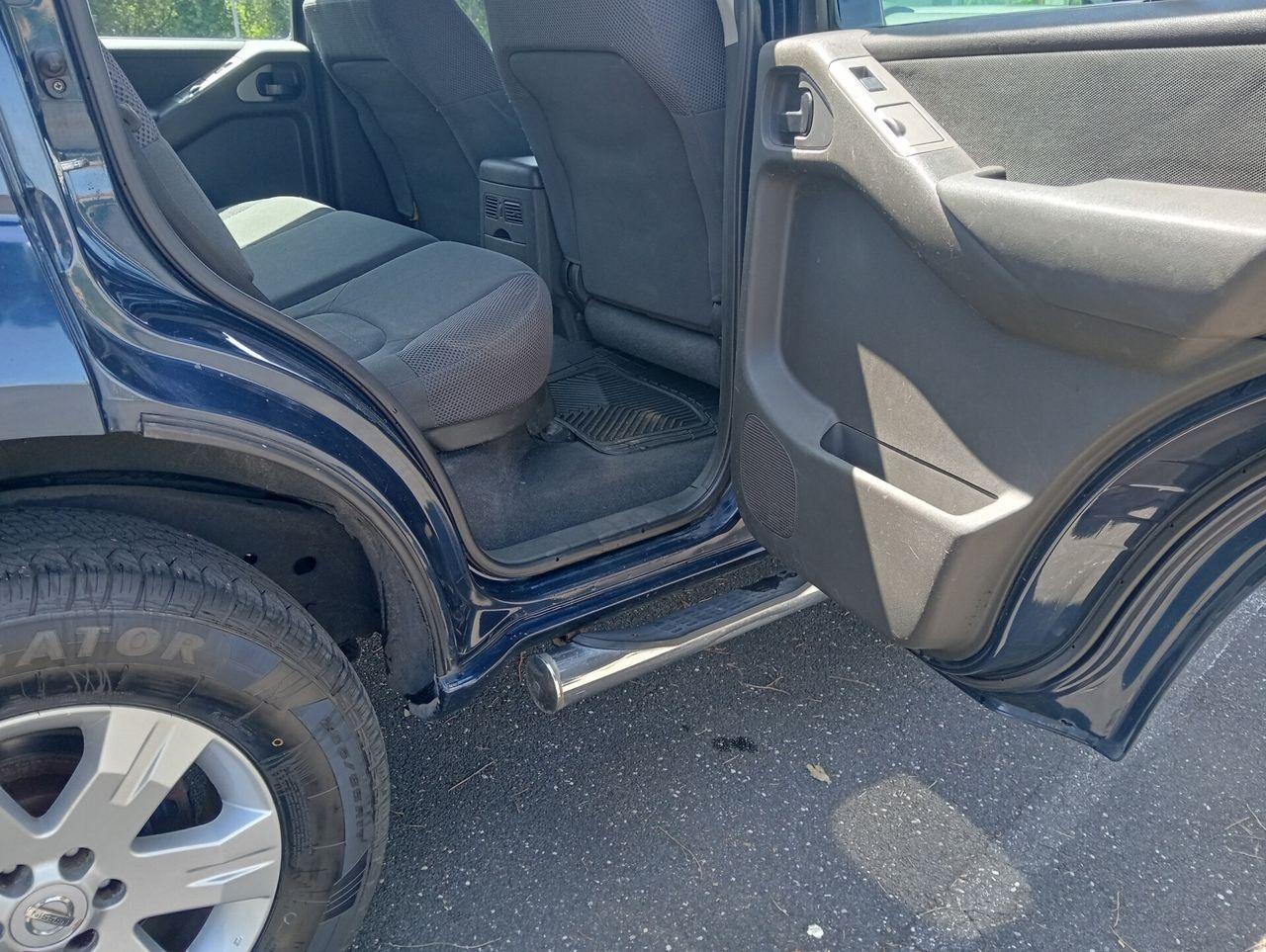 Nissan Pathfinder 2005 — photo 10