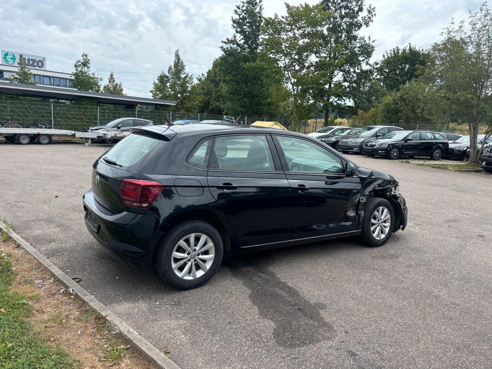 Volkswagen Polo VI Highline 1.0 EU6 NR72