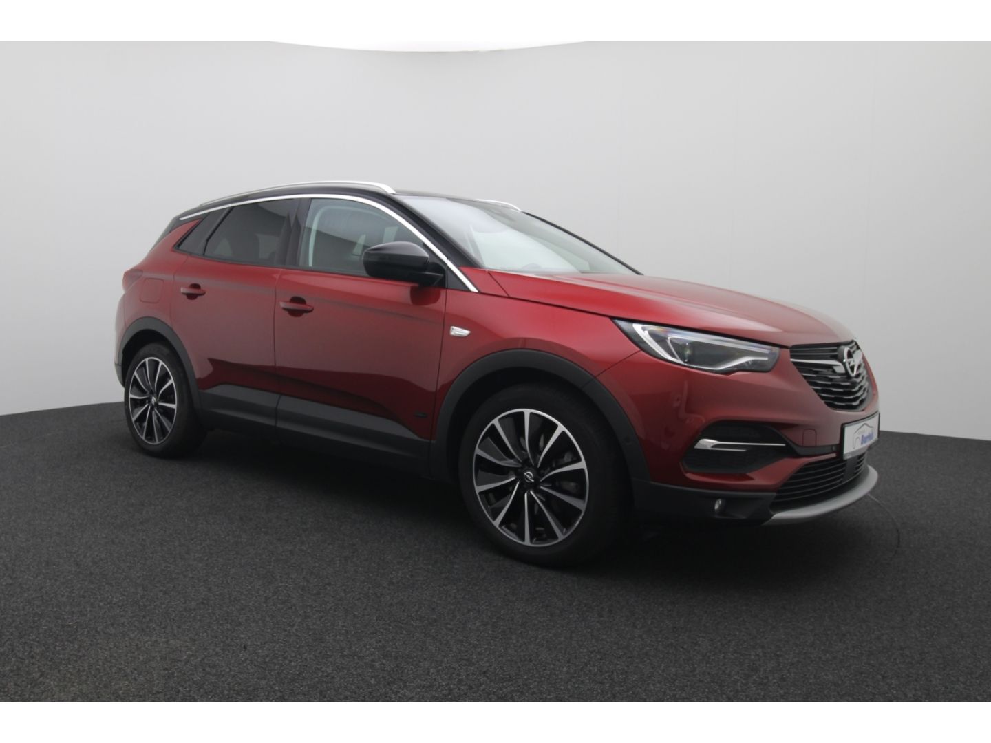 Fahrzeugabbildung Opel Grandland 1.6 Ultimate Plug-in-Hybrid 4 ACC AHK