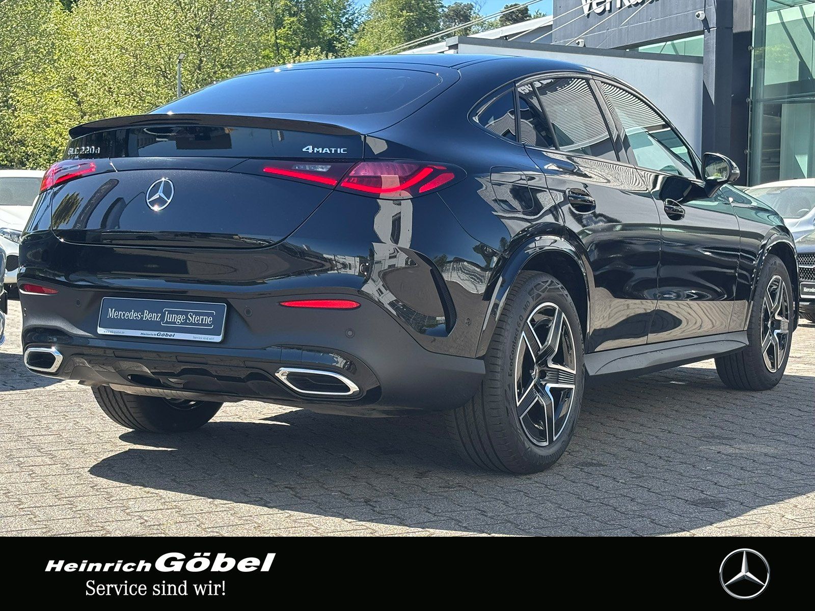 Fahrzeugabbildung Mercedes-Benz GLC 220 d 4M Coupé AMG*DISTRONIC*MEMORY*PANO*AHK