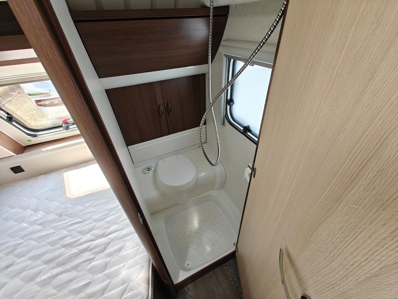 Fahrzeugabbildung Hobby Prestige 720 UKFe - Mover XT4, Isabella Vorzelt