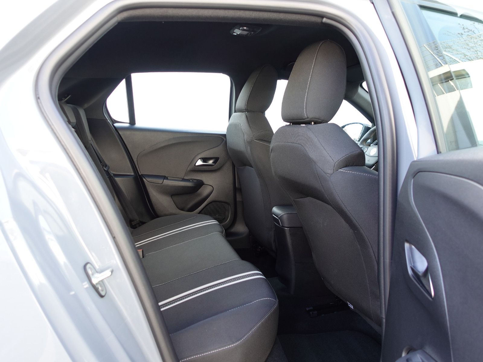 Fahrzeugabbildung Opel Corsa GS 1.2T,Kamera,Sitzhzg,Allwetter,LED,DAB+