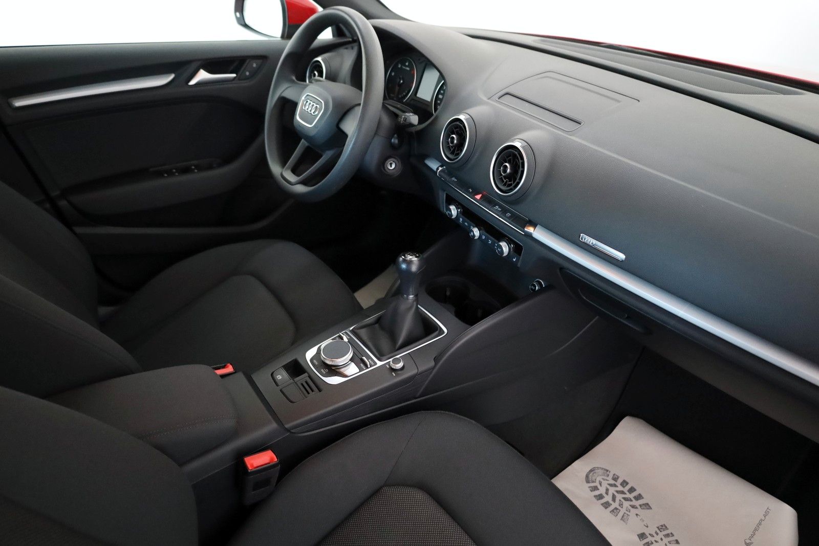 Fahrzeugabbildung Audi A3 Sportback 30 TDI Navi,Xenon,SH,PDC,Allwetter