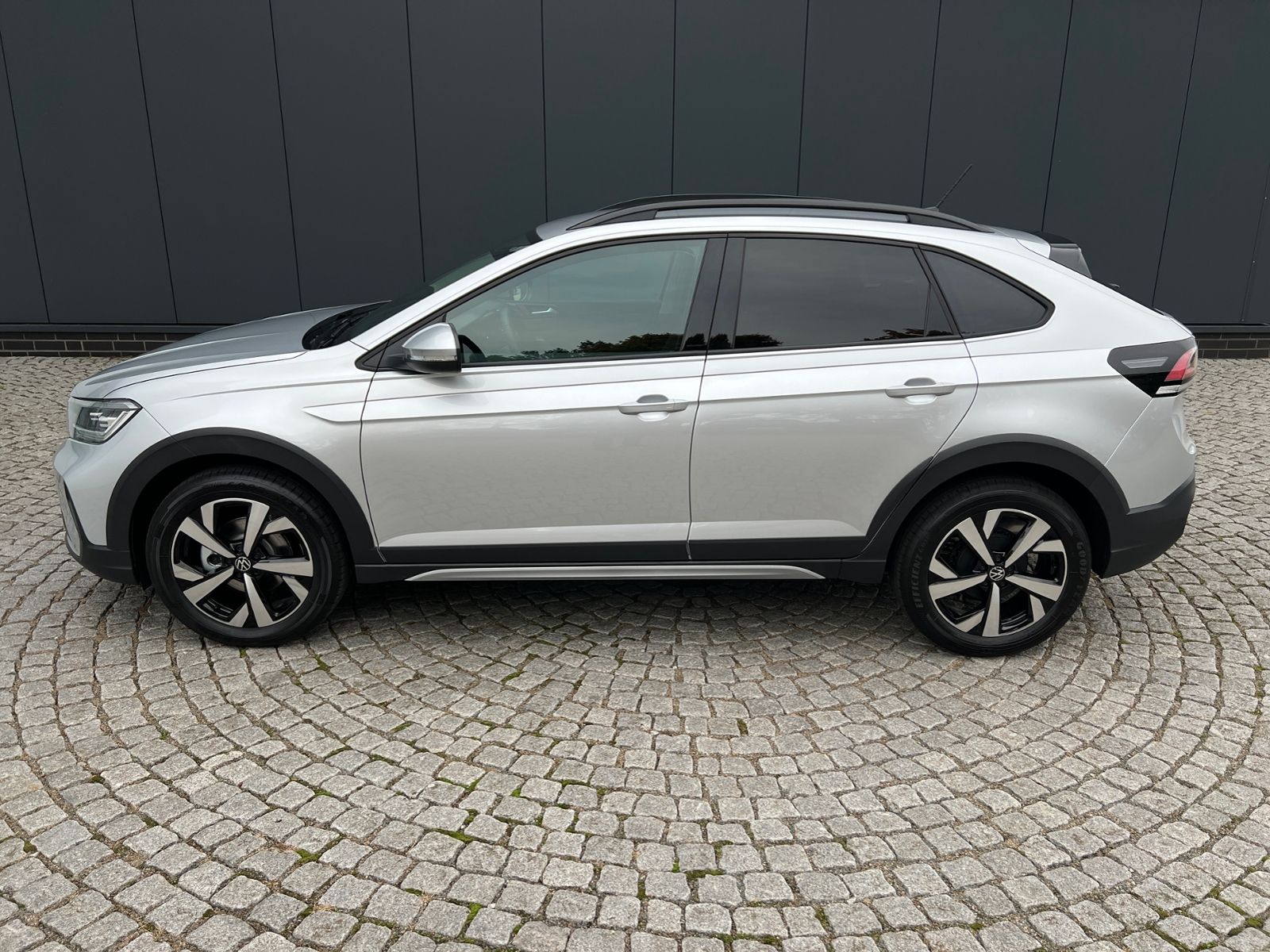 Fahrzeugabbildung Volkswagen Taigo Life 1.0 TSI *IQ.Light, Ready2Discover, Ka