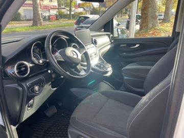 Fahrzeugabbildung Mercedes-Benz V 250d Edition Extralang*Distronic*6.Sitze*Navi*