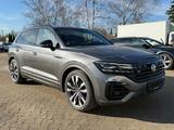 Volkswagen Touareg R BLACK 4Motion eHybrid/360/PANO/MATRIX - graue Volkswagen Touareg