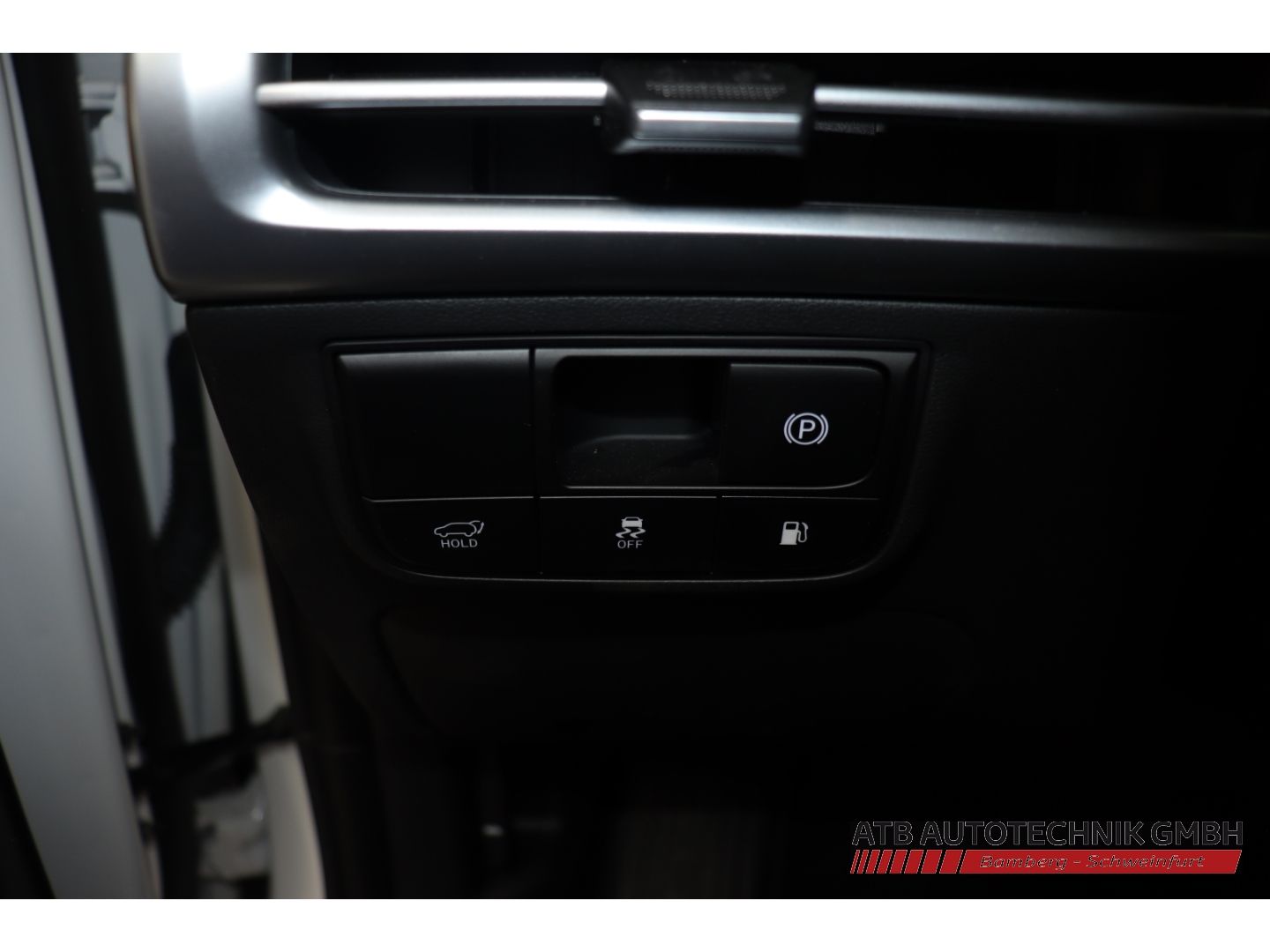 Fahrzeugabbildung Hyundai Tucson Trend 1.6 T-GDi PHEV 4WD Navi LED ACC El.