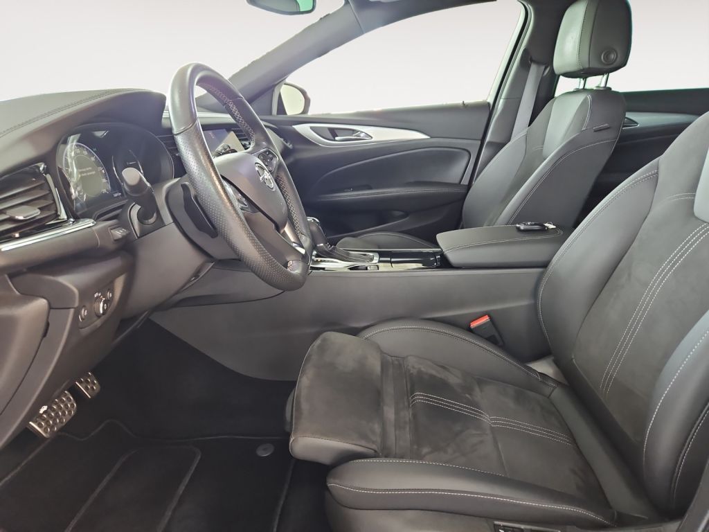 Fahrzeugabbildung Opel Insignia ST 2.0 Direct InjectionTurbo Ult Park &