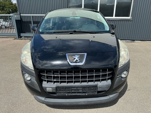 Peugeot 3008 2,0 HDI Premium*Klima*Navi*Panoramadach