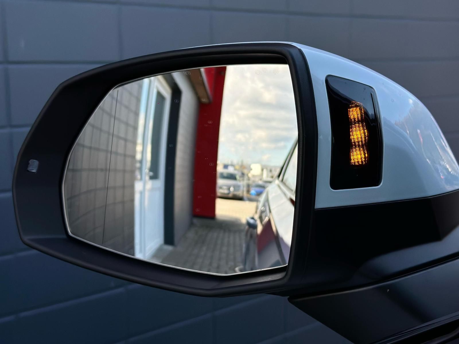 AUDI Q7 50TDI QUATTRO S LINE* MATRIX#AHK#SHZ#LH#SH#VC - Image 24