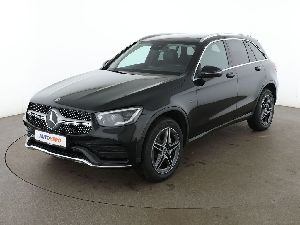 Image of Mercedes-Benz GLC 300