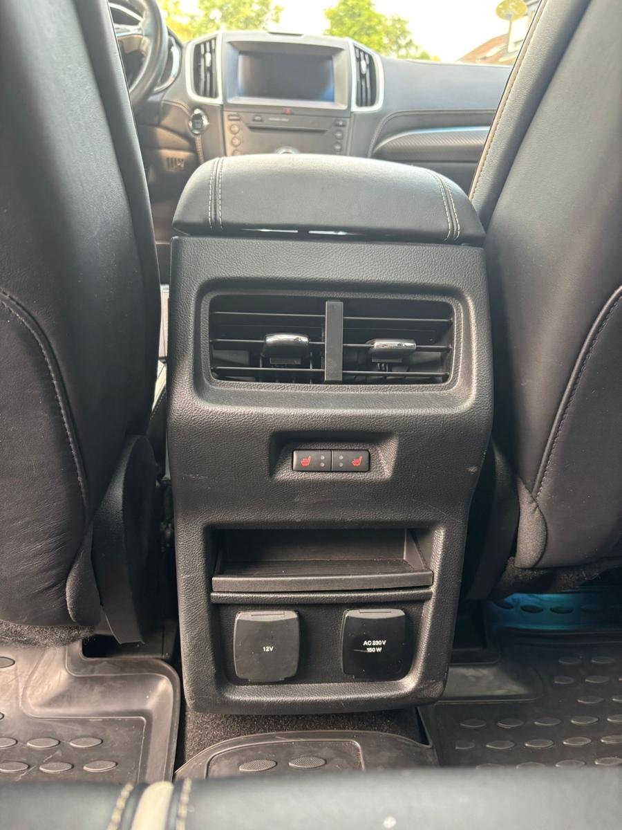 Ford Edge 2,0 l EcoBlue Bi-Turbo 4x4 VIGNALE Auto...