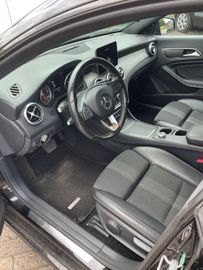 Mercedes CLA Shooting Brake - 8